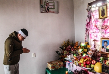 Tiền vệ Đức Huy nghẹn lời khi báo hiếu người bác quá cố