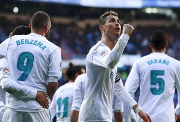 Ronaldo gây bất ngờ khi nhường phạt đền cho Bezema