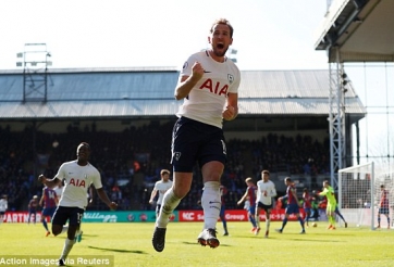 Harry Kane ghi bàn phút cuối giúp Tottenham thắng chật vật