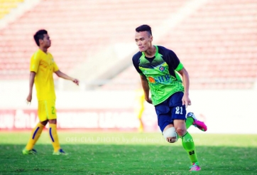 Cầu thủ đầu tiên chính thức khép lại mùa giải V-League 2018