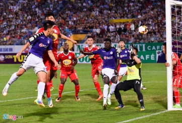 Hà Nội hủy diệt HAGL trong trận cầu 2 thẻ đỏ