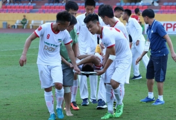 Chấn thương nặng, Văn Hào nghỉ thi đấu lâu nhất năm