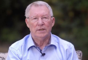 HLV Sir Alex khỏe mạnh xuất hiện trở lại