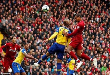 Liverpool dễ dàng đả bại Southampton ba bàn không gỡ