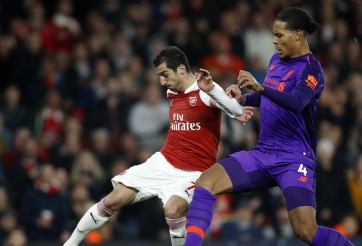 Bảng xếp hạng Ngoại hạng Anh 4/11: MU áp sát top 4