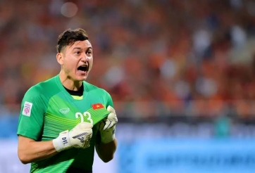 CĐV Thái nghi ngờ, người Indonesia ngỡ ngàng với thương vụ Văn Lâm