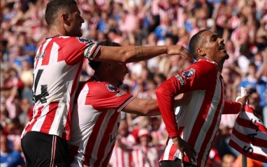 Trực tiếp West Ham vs Sunderland, 19h30 hôm nay 24/1