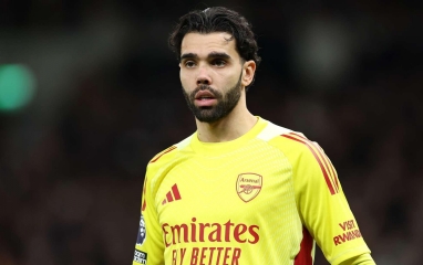 Raya tiết lộ cú 'quay xe' định mệnh trước khi tỏa sáng tại Arsenal