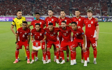 HLV World Cup ra mắt với 'đội hình 1.000 tỷ' của Indonesia