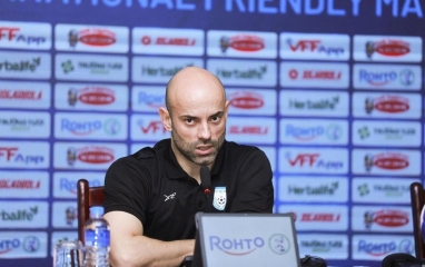 HLV Bangladesh: 'ĐT Việt Nam có thể thắng Malaysia'