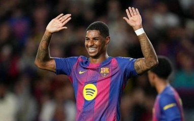 Barca thất thế trong thương vụ Rashford