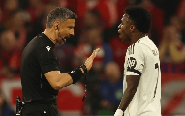 'Vinicius thiếu suy nghĩ trong trận thua của Real Madrid'