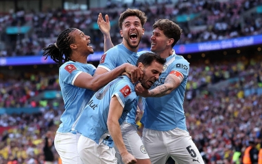 CHÍNH THỨC: Công thần giành 19 danh hiệu chia tay Man City