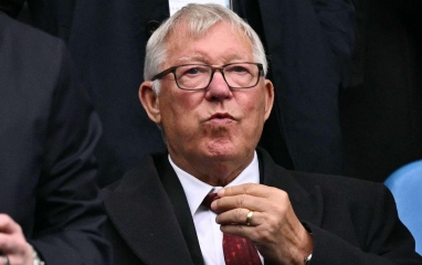 NÓNG: Sir Alex Ferguson nhập viện