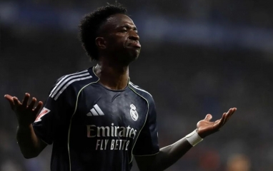 Vinicius ra điều kiện để gia hạn với Real Madrid