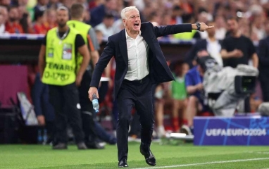 HLV Deschamps nói thẳng về thất bại của tuyển Pháp trước World Cup