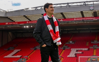 CHÍNH THỨC: HLV Iraola đón 2 tân binh đầu tiên cho Liverpool