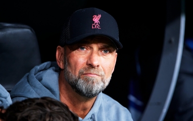 Jurgen Klopp nổi giận khi bị lôi vào cuộc bầu cử chủ tịch Real Madrid