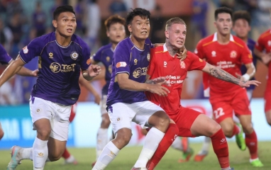 Tiến Linh ghi bàn quan trọng, CA TP.HCM cầm hòa Hà Nội FC
