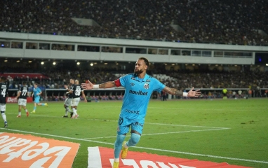 Neymar lại gây bão sau trận thắng, bị Chủ tịch CLB đối thủ nói là 'đồ hề'