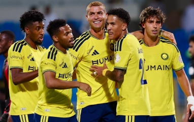 Ronaldo lập siêu kỷ lục, Al Nassr đại thắng tưng bừng
