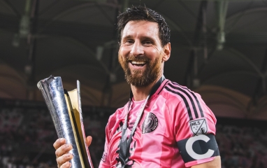 FIFA không công nhận danh hiệu thứ 49 của Messi?