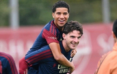 Báo Indonesia: 'Việt Nam dè chừng kế hoạch nhập tịch sao Arsenal'