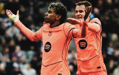 Lamine Yamal lập kỷ lục Champions League, đi vào lịch sử Barcelona