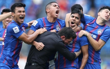 CĐV Malaysia đồng loạt ăn mừng khi nhận phán quyết cực vui từ AFC