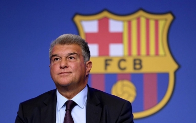 Barca đón tin cực vui từ ngôi sao hàng đầu Ngoại hạng Anh