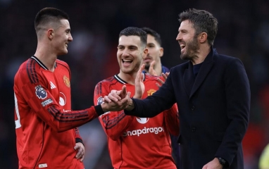 Giá 70 triệu bảng, MU chốt ngay 'gym chúa' Brazil về Old Trafford