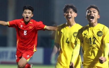 CĐV Malaysia liên tục réo tên Việt Nam trước thềm bán kết Đông Nam Á