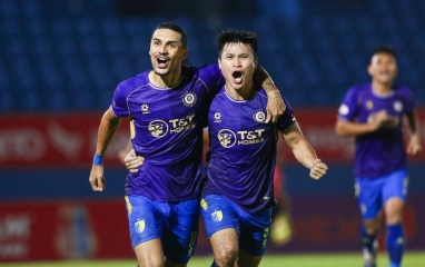 Nghỉ 9 trận vẫn số một, Hoàng Hên quá khác biệt ở V-League