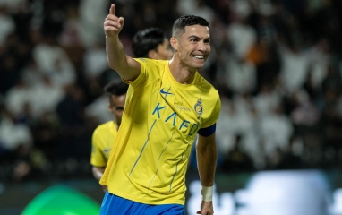 Al Nassr chi khủng, mua 'siêu máy chạy' Premier League giúp Ronaldo vô địch