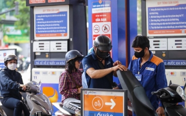 Giá xăng dầu hôm nay 24/8: Thế giới quay đầu giảm, trong nước tăng