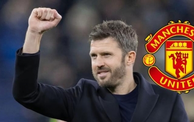 MU ra tay, chốt ngay tiền vệ từ kình địch Man City về Old Trafford