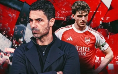 Arsenal gặp sự cố khó tin ngày trở lại Champions League