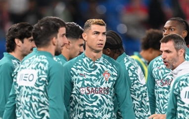 Ronaldo lập kỷ lục sau 90 phút làm khán giả bất đắc dĩ trước Na Uy