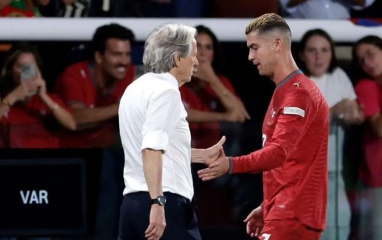 Cristiano Ronaldo: 'Tôi luôn muốn được ra sân, nhưng...'