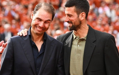 Djokovic vượt Nadal và Federer, đạt cột mốc khó tin trong sự nghiệp