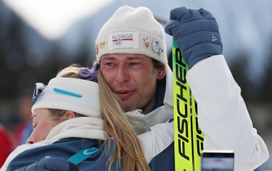Ngôi sao Olympic thừa nhận ngoại tình sau khi giành huy chương, người cũ nói không tha thứ