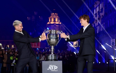 Alcaraz chuẩn bị so kè Sinner ở châu Á