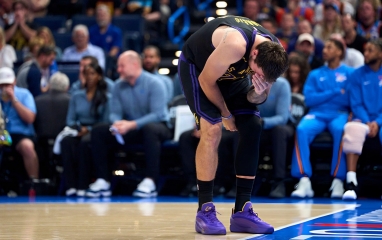Luka Doncic chấn thương nặng, Los Angeles Lakers lo sốt vó
