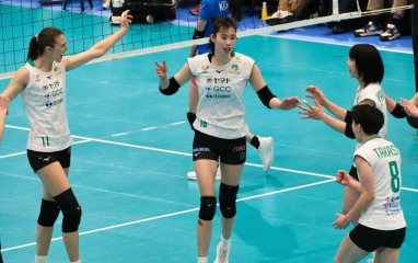 Trực tiếp bóng chuyền Gunma Green Wings vs Hisamitsu Springs, 12h05 hôm nay 12/4
