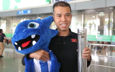 Trần Quyết Chiến mất ngôi số 1 carom 3 băng Việt Nam