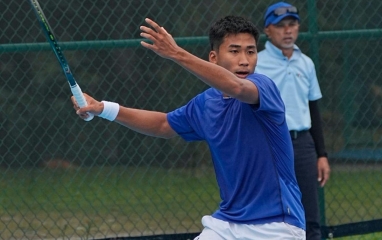 Tay vợt số 1 tennis Việt Nam vượt qua vòng loại giải nhà nghề Thái Lan