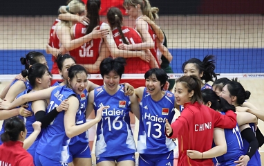 Zhuang Yushan rực sáng, bóng chuyền nữ Trung Quốc thắng kịch tính Đức ở VNL 2026