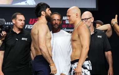 Trực tiếp UFC Fight Night: Ankalaev vs Guskov, 20h00 hôm nay 25/7