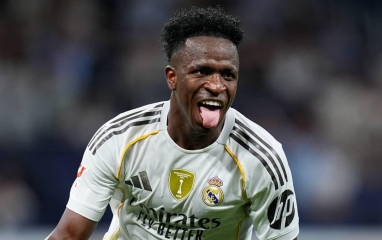 Vinicius Jr xác nhận thương vụ chuyển nhượng trên sóng TV