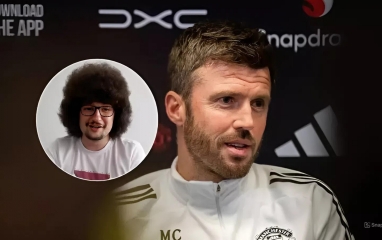 HLV Carrick nói lời thật lòng khi CĐV MU mãi không được cắt tóc